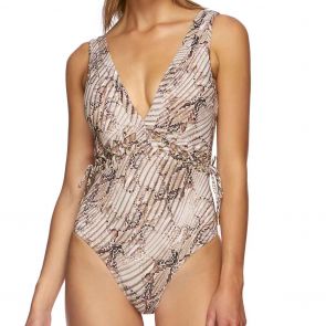 Jets Awakening Plunge One Piece J10683 Nude