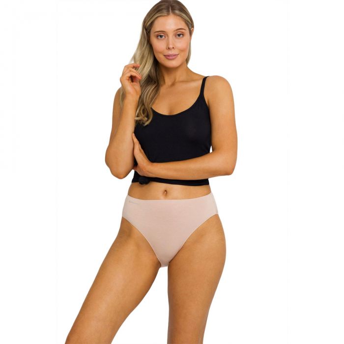 https://www.undiewarehouse.com.au/media/catalog/product/cache/60ee2cca2379b1a86a056044b4868122/w/w/wwl3_20m_rm_1.jpg